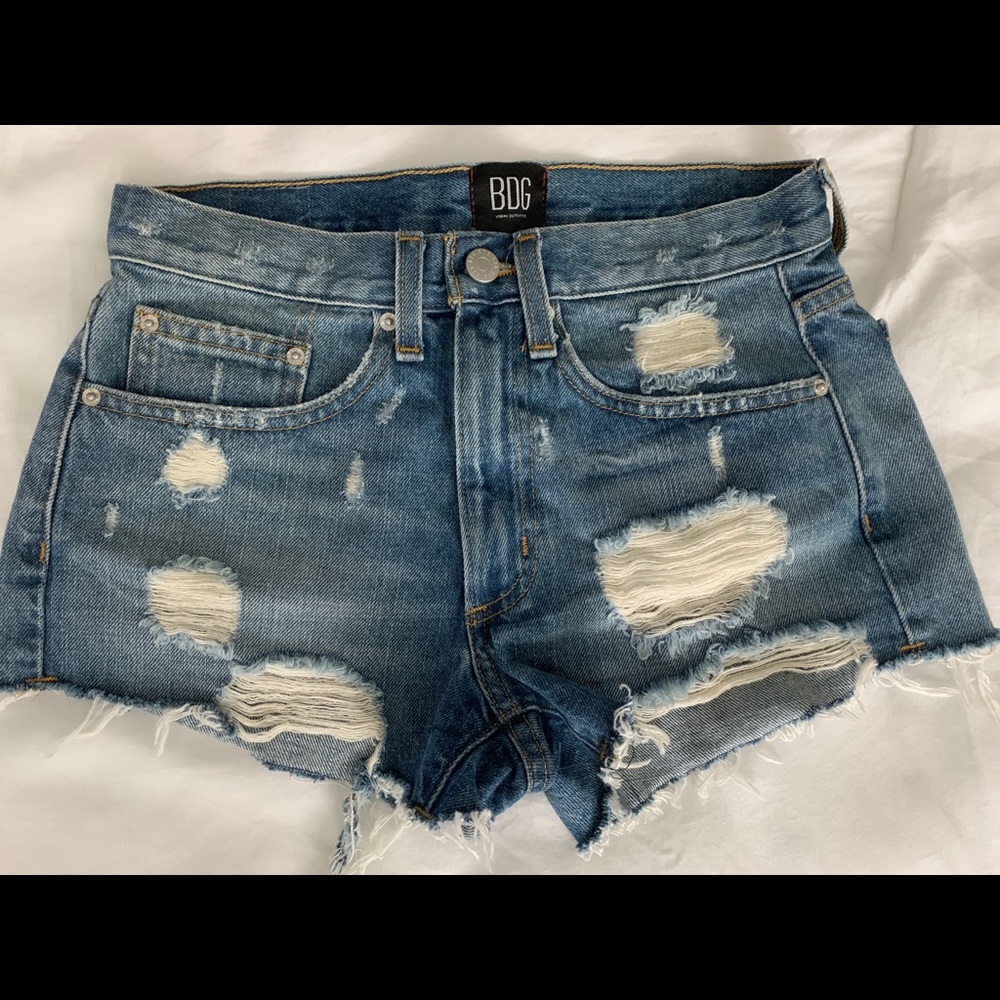 Urban Outfitters BDG Mid-Rise Denim shorts